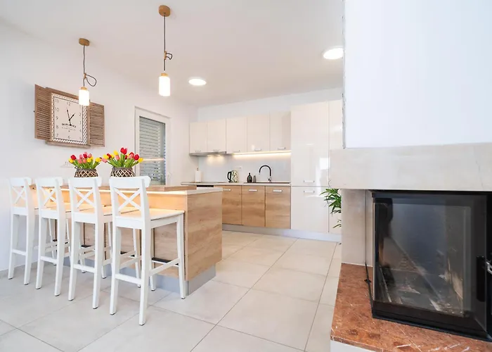 Apartment Terrace, View & Barbecue
